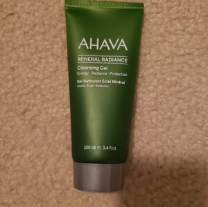AHAVA Mineral Radiance Cleansing Gel